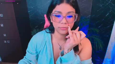 Ashleyy18   online show from November 3, 10:32 pm