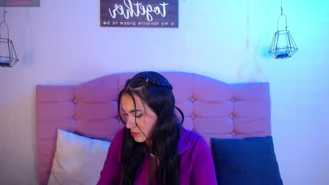 kylie online show from March 7, 3:29 am