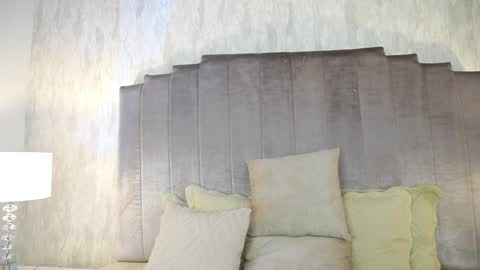 Paula Baleta  online show from January 24, 5:10 am