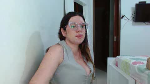 AshlyMoon online show from May 16, 12:18 am