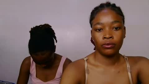 Snapshot of ashrine_ chatting on July 5, 5:03 am ashrine online show from July 5, 5:03 am