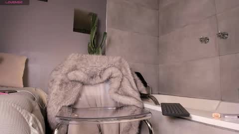 PAO   online show from March 14, 10:59 pm