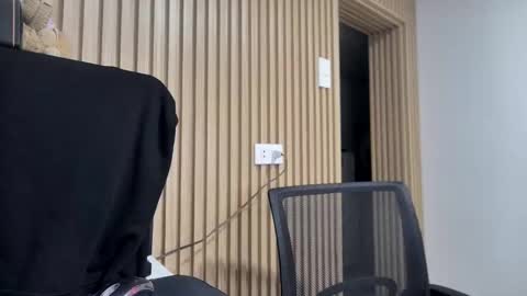 asian_calid22xx online show from February 3, 7:08 pm