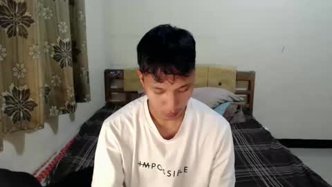 Snapshot of asian_cum_josh chatting on June 7, 9:29 pm asian_cum_josh online show from June 7, 9:29 pm