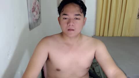 Snapshot of asian_cummer25 chatting on October 20, 10:59 am PAPI online show from October 20, 10:59 am