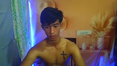 Snapshot of asian_cummer7 chatting on May 21, 11:17 am asian_cummer7 online show from May 21, 11:17 am