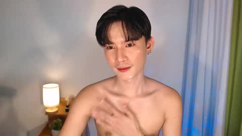 Snapshot of asian_cutiebaexx chatting on May 7, 1:33 am Pat online show from May 7, 1:33 am