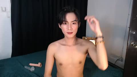 Snapshot of asian_cutiebaexx chatting on June 22, 10:56 am Pat online show from June 22, 10:56 am