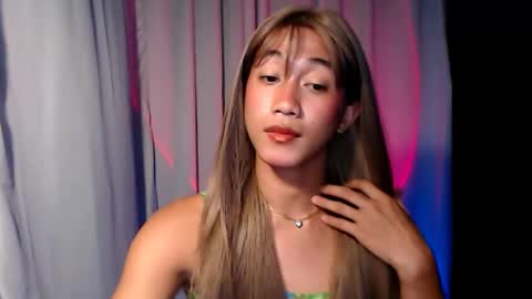 Snapshot of asian_dakz chatting on April 30, 3:18 pm Jam online show from April 30, 3:18 pm