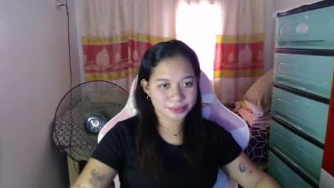 Snapshot of asian_erich chatting on September 21, 5:53 am erich online show from September 21, 5:53 am