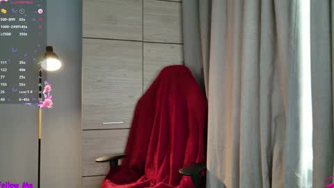 Snapshot of asian_euphoria chatting on May 18, 5:46 am Dju online show from May 18, 5:46 am