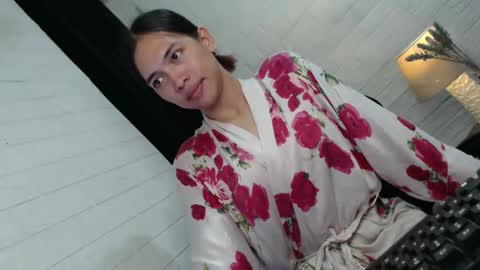 Snapshot of asian_kati chatting on November 8, 2:12 am theakati online show from November 8, 2:12 am