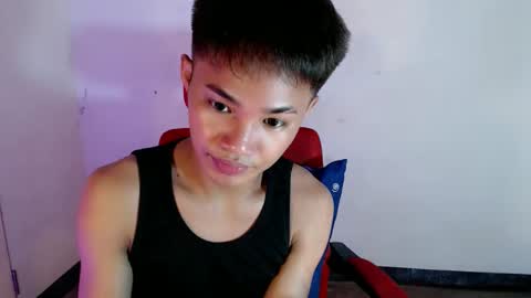 asian_lover05 online show from May 22, 4:23 pm