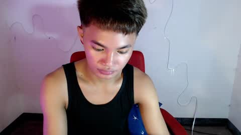 asian_lover05 online show from June 20, 5:38 pm