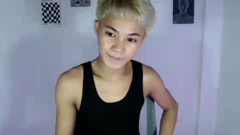 asian_lover05 online show from July 21, 2:08 pm