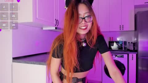 Snapshot of asian_loverpop chatting on May 17, 3:48 am asian_loverpop online show from May 17, 3:48 am