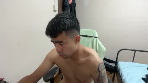 asian meatmeet online show from March 19, 9:02 am