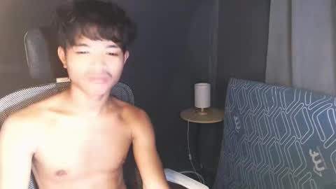 Snapshot of asian_mjxx chatting on May 13, 1:08 pm cCALL ME MJ online show from May 13, 1:08 pm