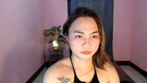 Snapshot of asian_reyshell chatting on June 27, 11:04 am Reyshell online show from June 27, 11:04 am