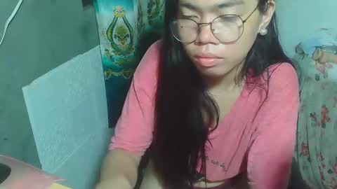 Snapshot of asian_rhean chatting on January 24, 2:49 am Rhean online show from January 24, 2:49 am