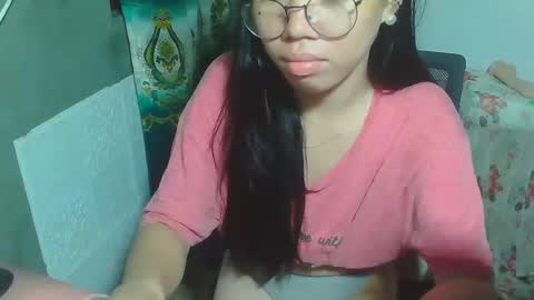 Snapshot of asian_rhean chatting on January 24, 12:31 pm Rhean online show from January 24, 12:31 pm