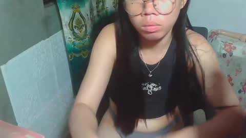 Snapshot of asian_rhean chatting on January 27, 7:56 pm Rhean online show from January 27, 7:56 pm