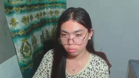Snapshot of asian_rhean chatting on February 25, 4:53 pm Rhean online show from February 25, 4:53 pm