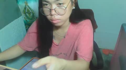 Snapshot of asian_rhean chatting on February 27, 5:45 am Rhean online show from February 27, 5:45 am
