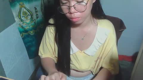 Snapshot of asian_rhean chatting on March 1, 5:38 pm Rhean online show from March 1, 5:38 pm