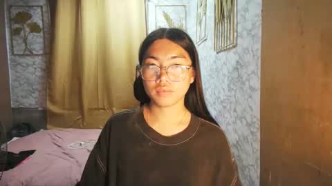 Snapshot of asian_rhean chatting on September 16, 11:44 am Rhean online show from September 16, 11:44 am