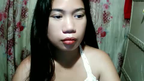 Snapshot of asian_ruby143 chatting on March 21, 6:33 pm YOURE ASIAN PRETTY GIRL online show from March 21, 6:33 pm