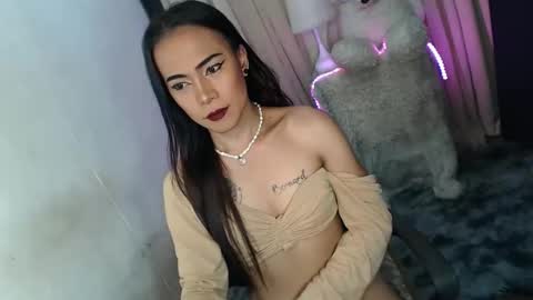 asian_ulysses online show from May 5, 10:34 am