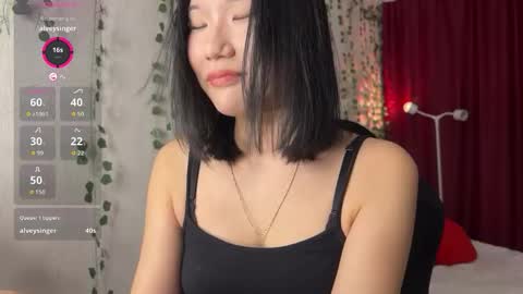 Snapshot of asian_vi chatting on February 9, 9:19 pm My name Vi online show from February 9, 9:19 pm