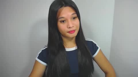 Snapshot of asian_yannie chatting on February 5, 5:12 am Yan online show from February 5, 5:12 am