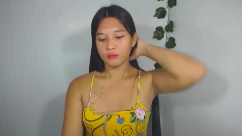 Snapshot of asian_yannie chatting on February 13, 2:29 am Yan online show from February 13, 2:29 am