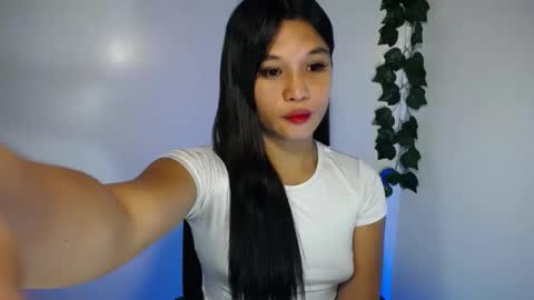 Snapshot of asian_yannie chatting on February 27, 6:52 pm Yan online show from February 27, 6:52 pm