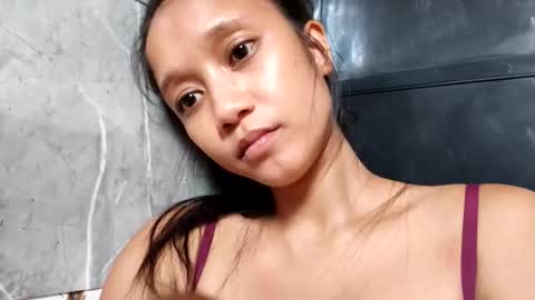 asianaddyxx online show from February 27, 5:18 am