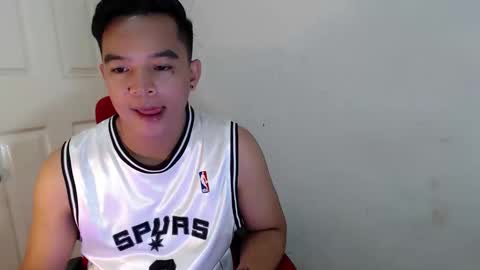 Snapshot of asianash18 chatting on May 23, 1:37 pm ASH online show from May 23, 1:37 pm