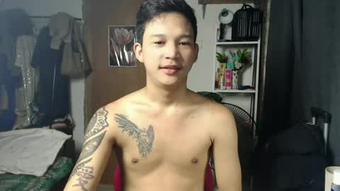 Snapshot of asianboycock14 chatting on May 10, 3:01 am asianboycock14 online show from May 10, 3:01 am