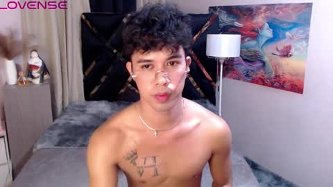 asiancum_peter online show from September 21, 10:50 am