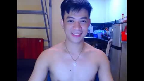 Snapshot of asiandreamboyx chatting on October 2, 6:31 am asiandreamboyx online show from October 2, 6:31 am