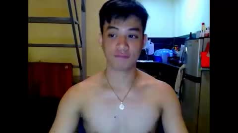 asiandreamboyx online show from June 1, 6:15 am