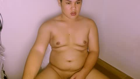 Snapshot of asiangay1209 chatting on October 18, 4:41 pm asiangay1209 online show from October 18, 4:41 pm