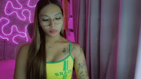Snapshot of asianhottiesttamira chatting on July 1, 1:56 pm HI IM TAMIRA LOOKING FOR SERIOUS RELATIONSHIP online show from July 1, 1:56 pm