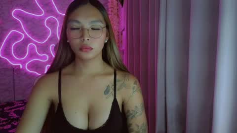Snapshot of asianhottiesttamira chatting on July 22, 8:06 am HI IM TAMIRA LOOKING FOR SERIOUS RELATIONSHIP online show from July 22, 8:06 am