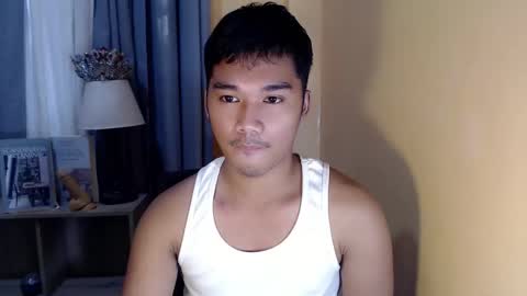 asianhunk_jamesx online show from November 7, 10:21 pm