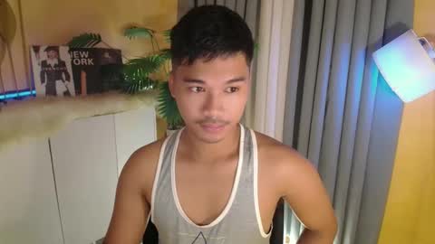 asianhunk_jamesx online show from February 19, 12:17 am