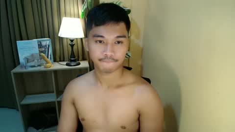 asianhunk_jamesx online show from February 19, 12:23 pm
