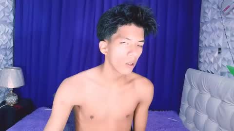 Snapshot of asiankingfucker chatting on March 22, 3:15 pm asiankingfucker online show from March 22, 3:15 pm