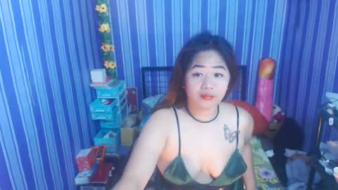 Snapshot of asiankitty23xx chatting on June 7, 1:32 am asiankitty23xx online show from June 7, 1:32 am